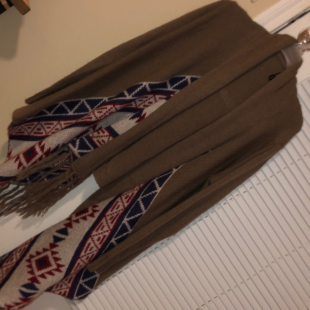 Fringe trimmed long sleeved tribal cardigan